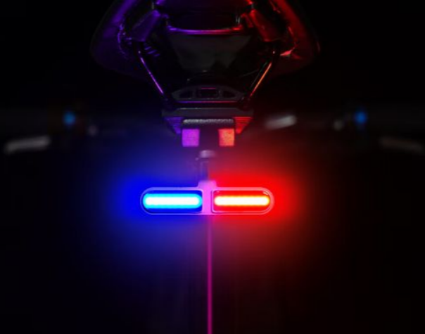 自行车尾灯红蓝闪烁含义 自行车尾灯红蓝闪烁含义